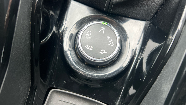 Peugeot 2008 1.2 PureTech 110 Allure 5dr Petrol Estate